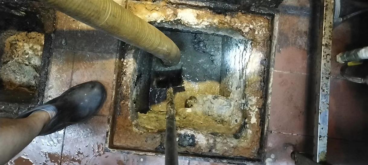 扎兰屯化油池清理-污水池清掏